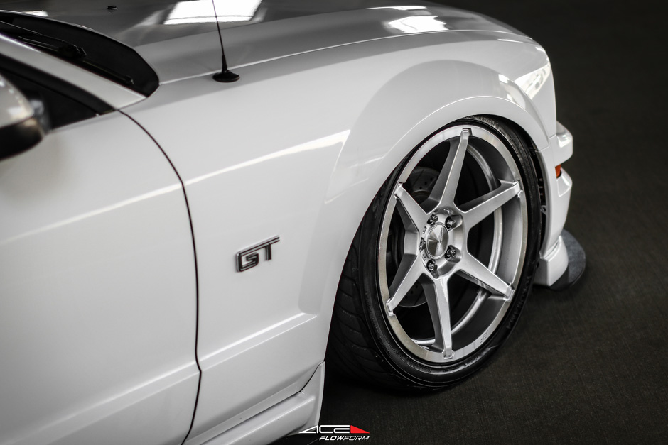 ACE Flowform AFF06 Liquor Silver Ford Mustang GT 19 inch Aftermarket Wheels