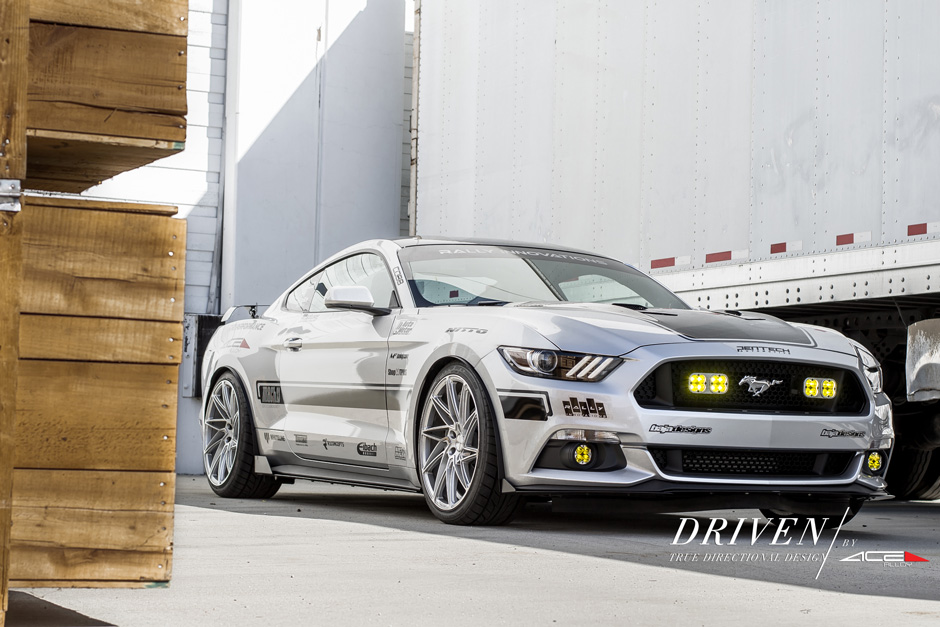 DRIVEN D716 | 20" Ford Mustang Silver w/ Machine Face