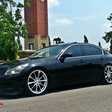 20" wheel Hypersilver Convex D704 Infiniti G35